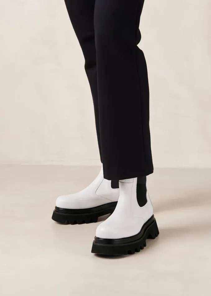 ALOHAS Boots Women All Rounder 8211 Black And White Leather Boots