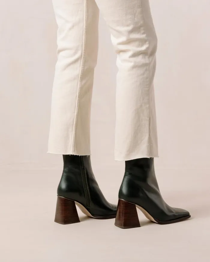 ALOHAS Boots Women South 8211 Dark Green Leather Boots