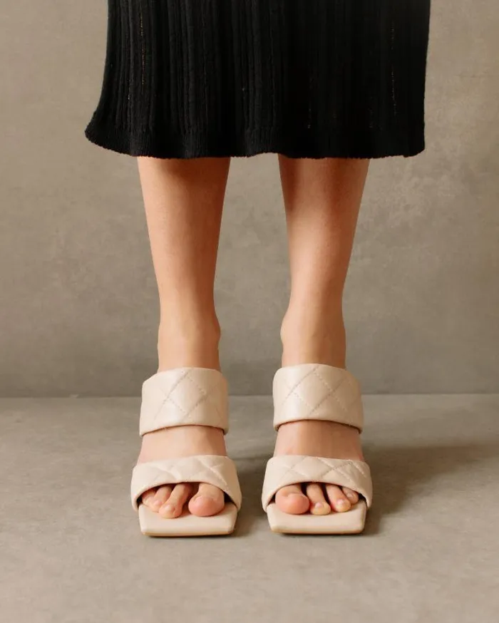 ALOHAS Mules Women Conner 8211 White Leather Sandals