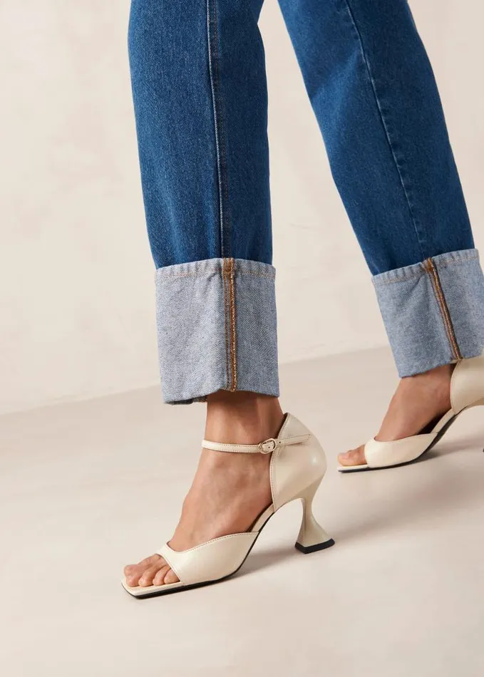 ALOHAS Pumps Women Beijos 8211 Cream Ankle Strap Heels