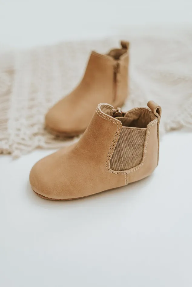 Baby Nisolo Baby Toddler and Kids Shoes Soft Sole Waxed Leather Chelsea Boot Sedona Brown