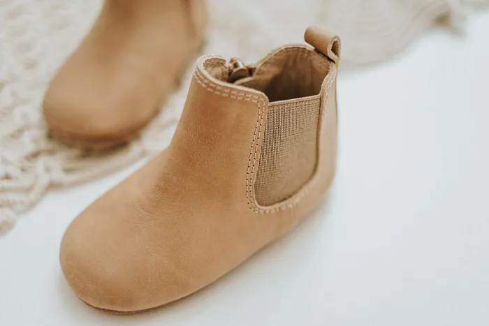 Baby Nisolo Baby Toddler and Kids Shoes Soft Sole Waxed Leather Chelsea Boot Sedona Brown