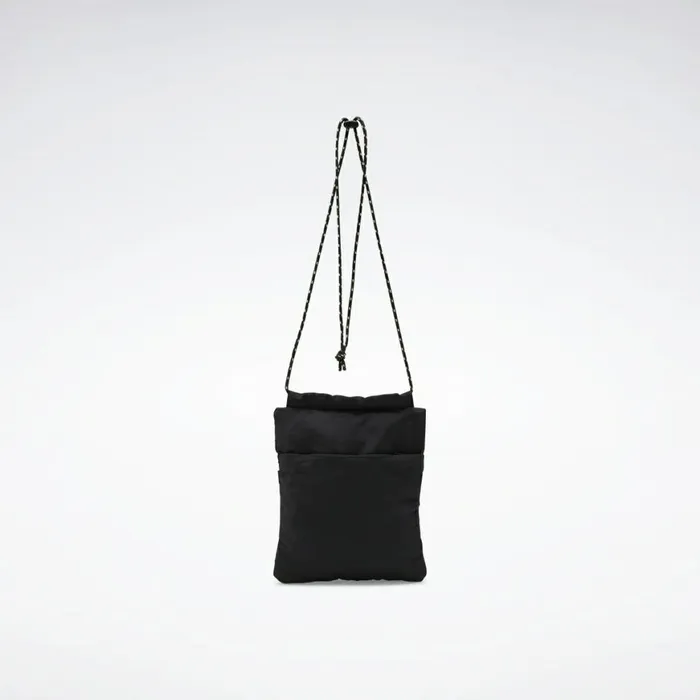 Bags and Backpacks MensWomens Reebok Classics Summer Retreat City Bag Black