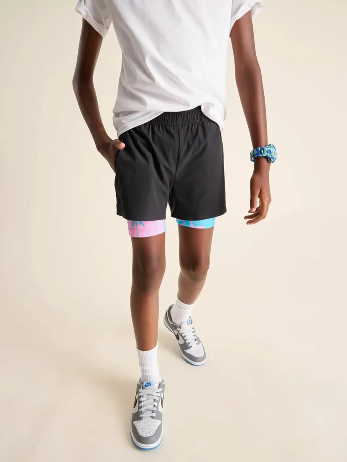 Chubbies Athletic Shorts Kids The One Leg Two Legs Blackblue and Pink Palm Liner
