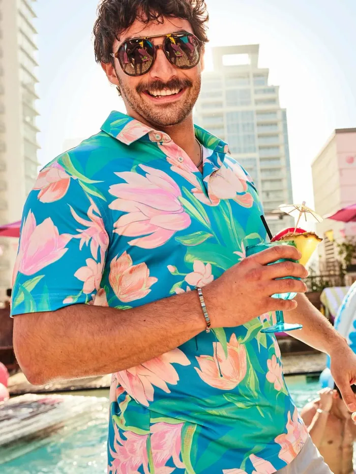 Chubbies Polos Men The Stop and Smell The Roses Bright Blue Floral