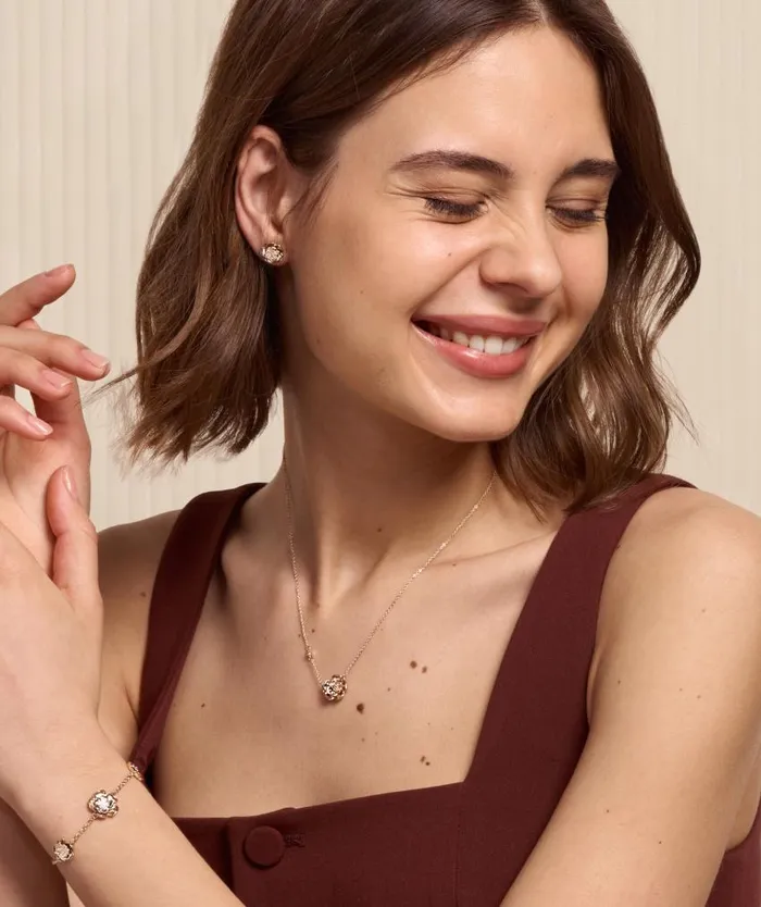 Earrings Women Olivia Burton Tudor Rose Rose Gold Plated Stud Earrings