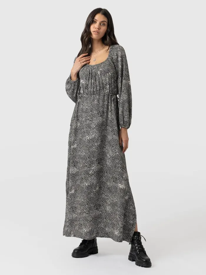 Henrietta Dress 8211 Monochrome Gothica Monochrome Gothica Women Saint And Sofia Dresses