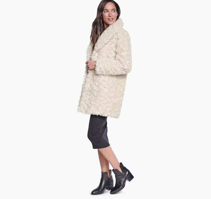 JohnstonandMurphy Coats Jackets and Vests FauxFur Coat Ivory 8211 Women JohnstonandMurphy Coats Jackets and Vests FauxFur Coat Ivory 8211 Women