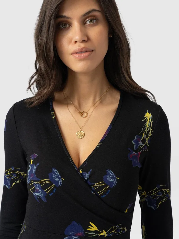 Maggie Wrap Midi Dress 8211 Blue Lily Gardens Blue Lily Gardens Women Saint And Sofia Dresses