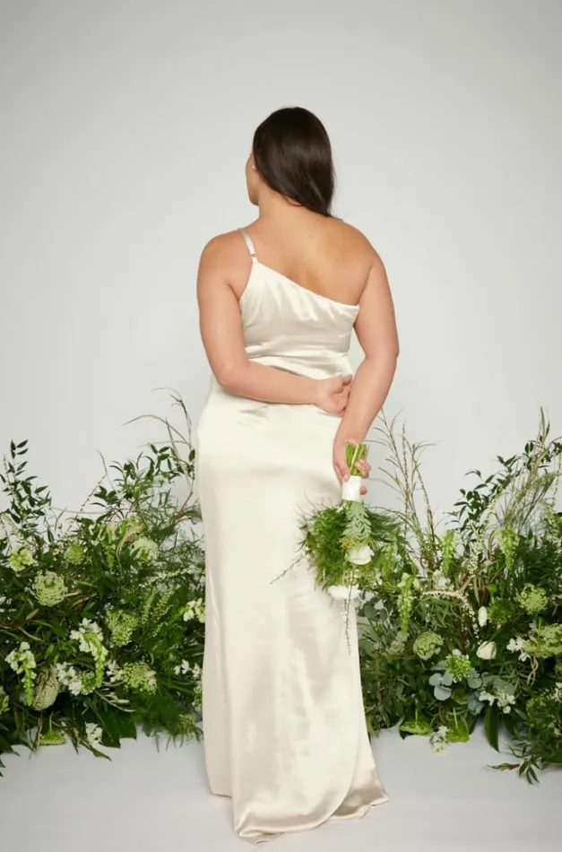 Pretty Lavish Bridesmaid Dresses Women Amelia Maxi Bridesmaid Dress Curve Champagne