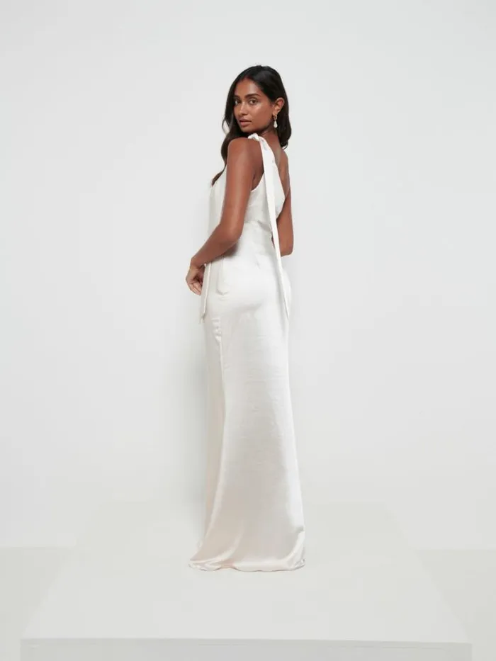 Pretty Lavish Bridesmaid Dresses Women Amelia Tie Maxi Bridesmaid Dress Champagne