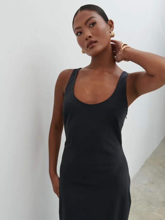 Pretty Lavish Dresses Women Evelyn Satin Slip Midaxi Dress Black