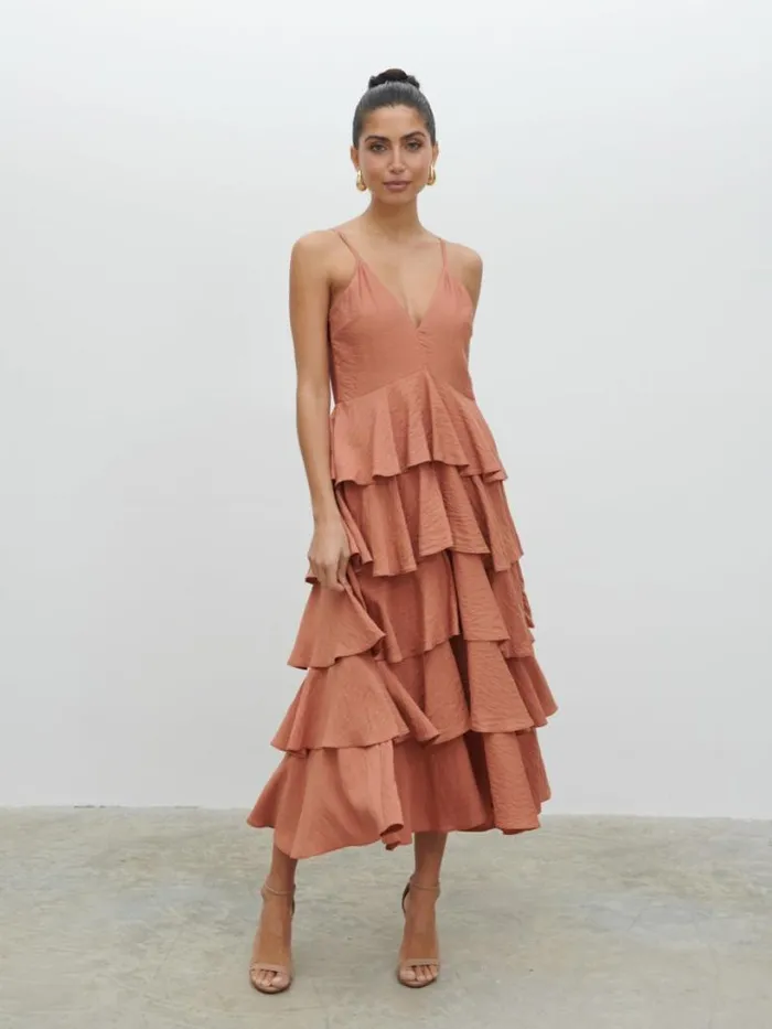 Pretty Lavish Dresses Women Lissy Textured Midaxi Dress Tan Blush