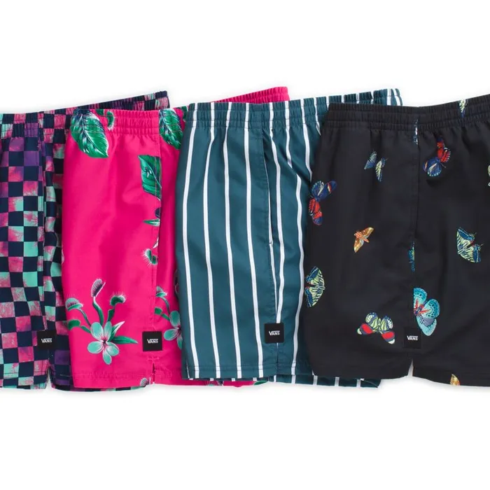 Shorts and Boardshorts Men Vans Mixed 16034 Volley Fuchsia Purple Trap Floral Shorts and Boardshorts Men Vans Mixed 16034 Volley Fuchsia Purple Trap Floral