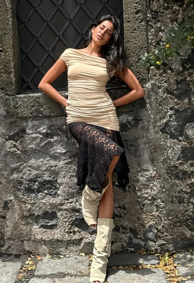 Skirts Women Lioness Fashion HAMPTONS MIDI SKIRT Onyx Skirts Women Lioness Fashion HAMPTONS MIDI SKIRT Onyx