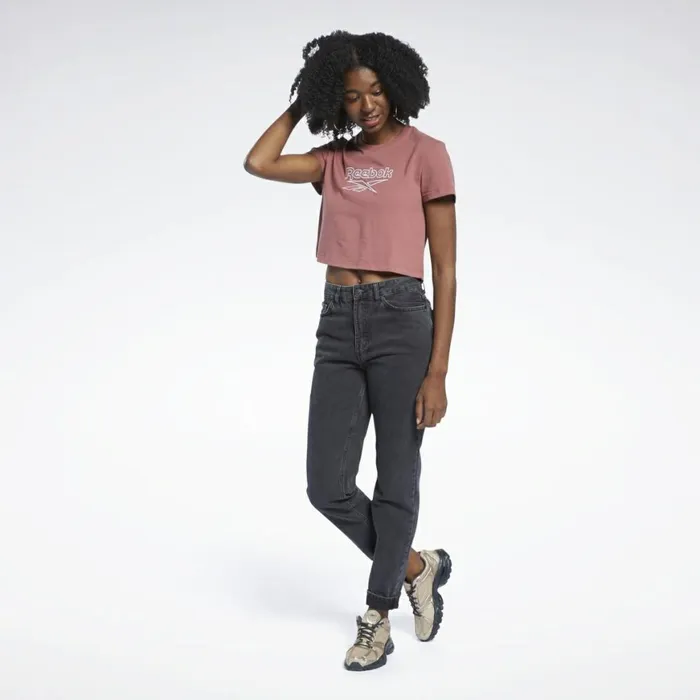 TShirts and Graphic Tees Womens Reebok Classics Foundation Big Logo TShirt Mysterious Rose