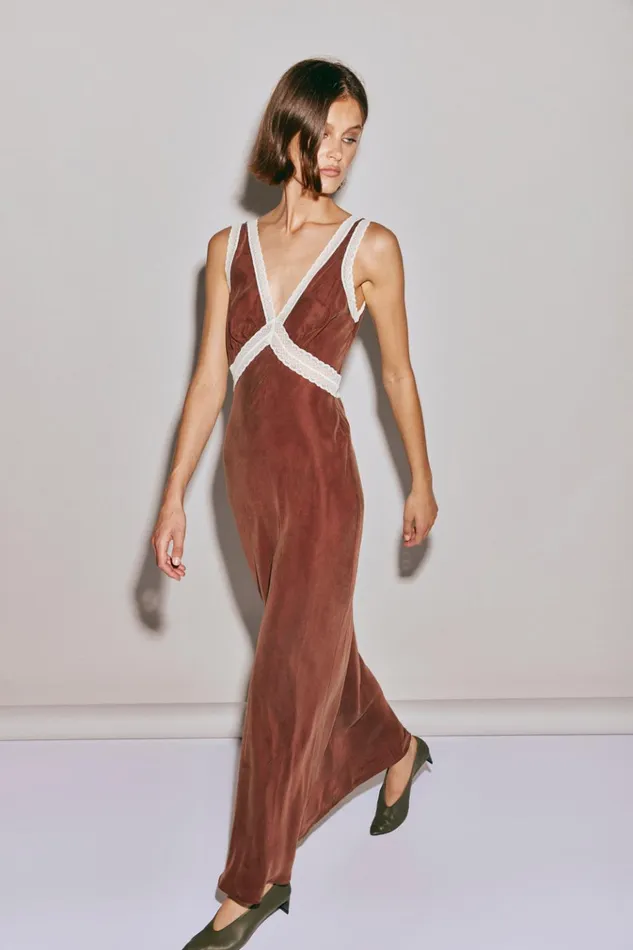 VRG GRL MidiMaxi Dresses Meet Me On The Dance Floor Bias Cut Maxi Dress Umber 8211 Women