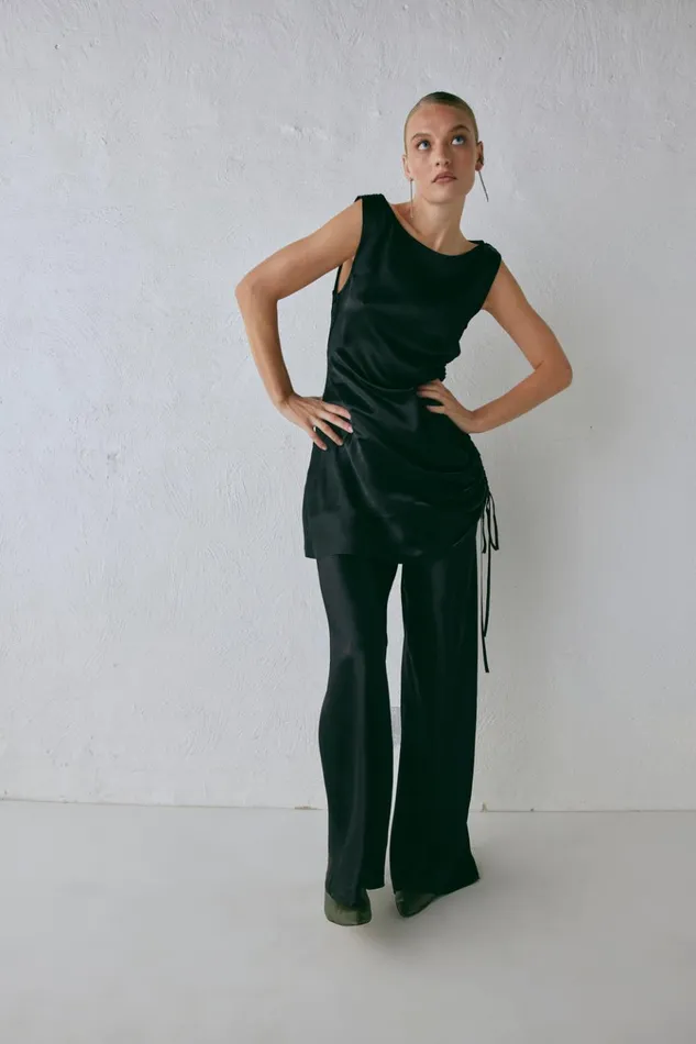 VRG GRL Pants Rae Satin Pants Black 8211 Women VRG GRL Pants Rae Satin Pants Black 8211 Women