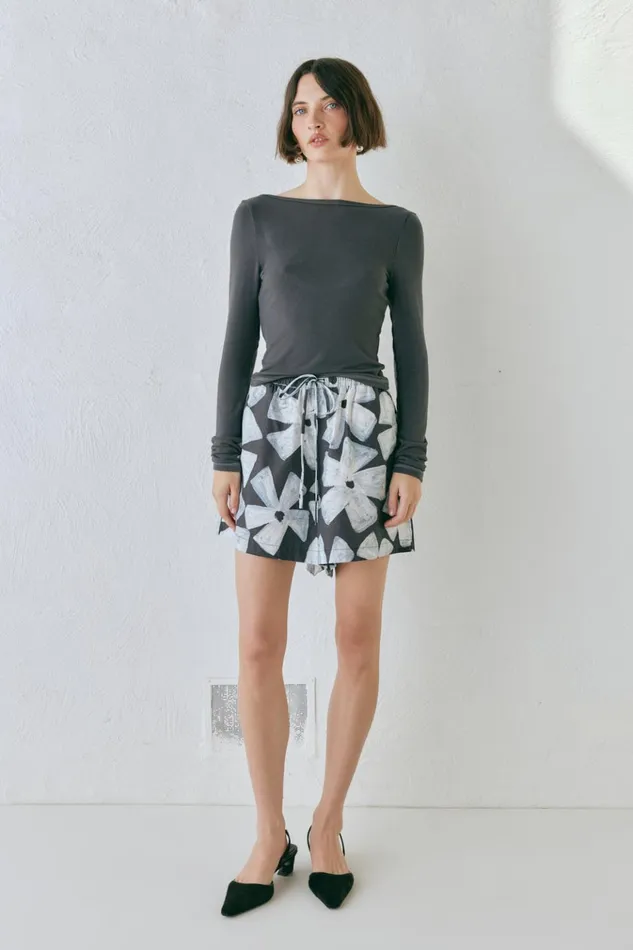 VRG GRL Sets Annika Shorts Fiore 8211 Women VRG GRL Sets Annika Shorts Fiore 8211 Women