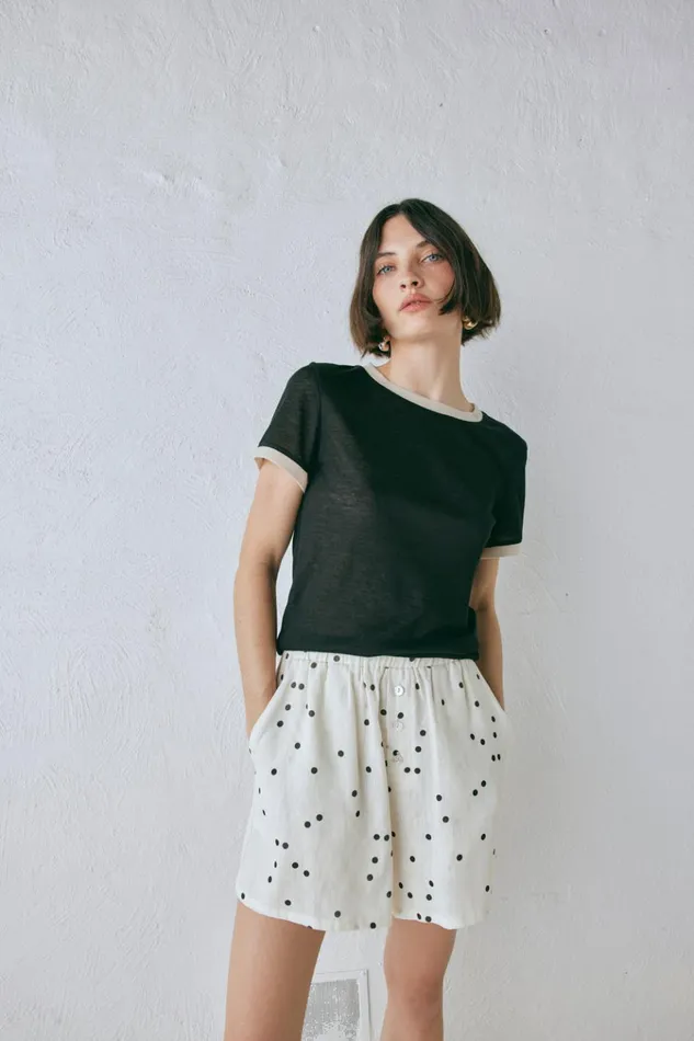 VRG GRL Short Sleeve Lane Tee Black 8211 Women VRG GRL Short Sleeve Lane Tee Black 8211 Women