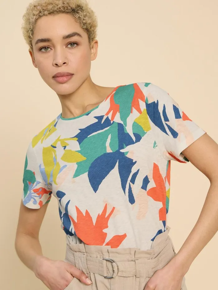 White Stuff TOPS and TEES ABBIE PRINT TEE White Print 8211 Women White Stuff TOPS and TEES ABBIE PRINT TEE White Print 8211 Women