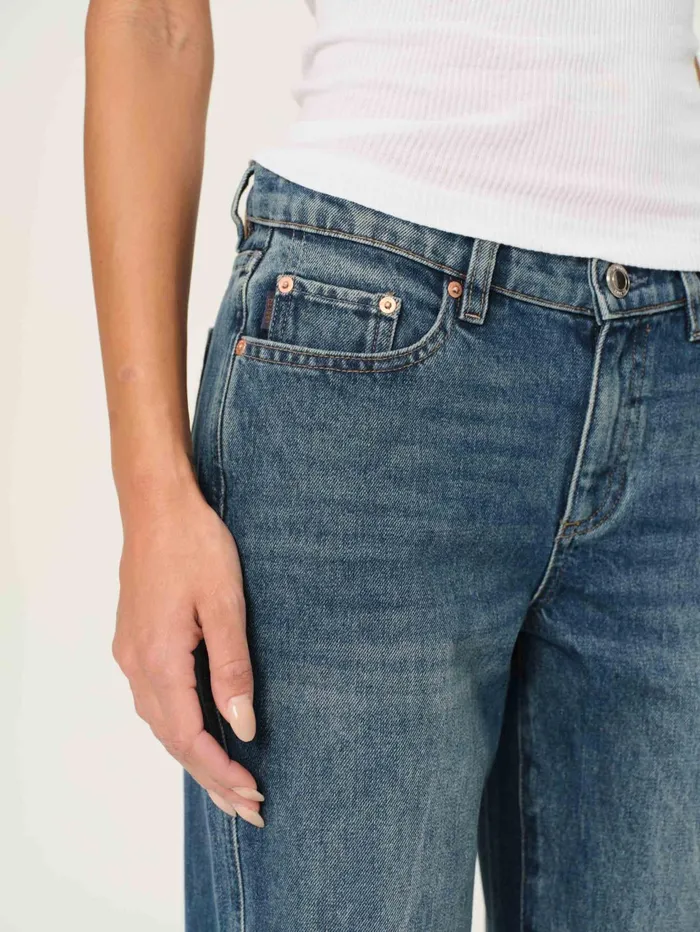 Women Drue Straight Low Rise 32034 Jeans DL1961 Straight
