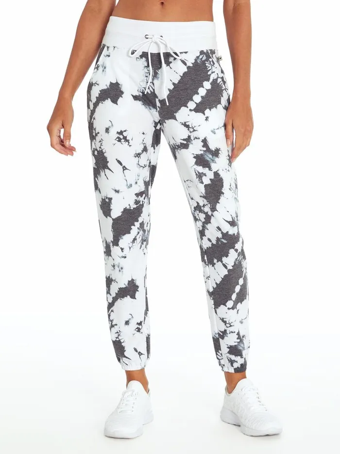 Women Loungewear Jessica Simpson Felicity Jogger In White Ocean Tie Dye Ocean Tie Dye