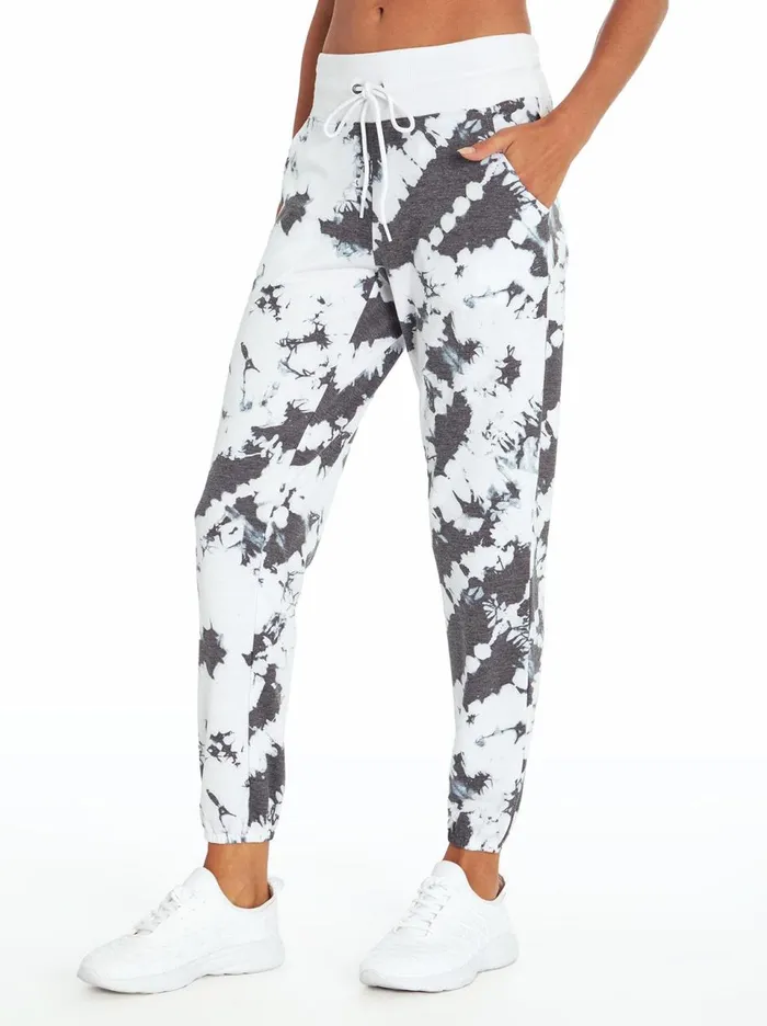 Women Loungewear Jessica Simpson Felicity Jogger In White Ocean Tie Dye Ocean Tie Dye