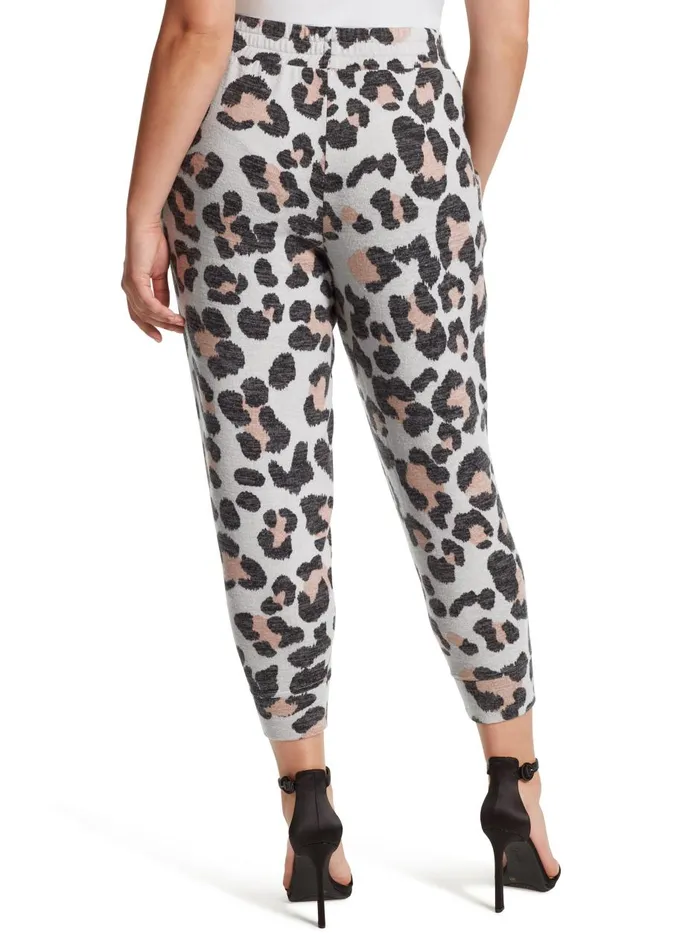 Women Loungewear Jessica Simpson Ryland Jogger In Giant Cheetah Giant Cheetah