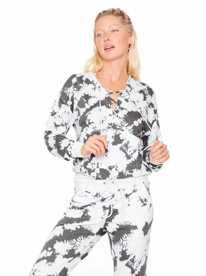 Women Loungewear Jessica Simpson Sunnyside Hoodie In White Ocean Tie Dye Ocean Tie Dye
