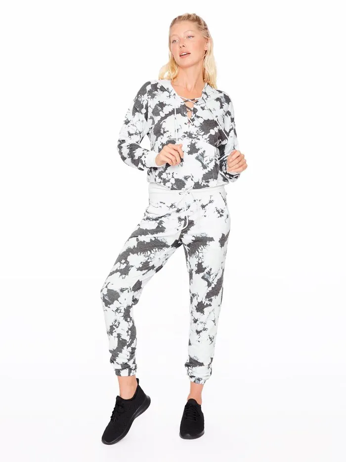 Women Loungewear Jessica Simpson Sunnyside Hoodie In White Ocean Tie Dye Ocean Tie Dye