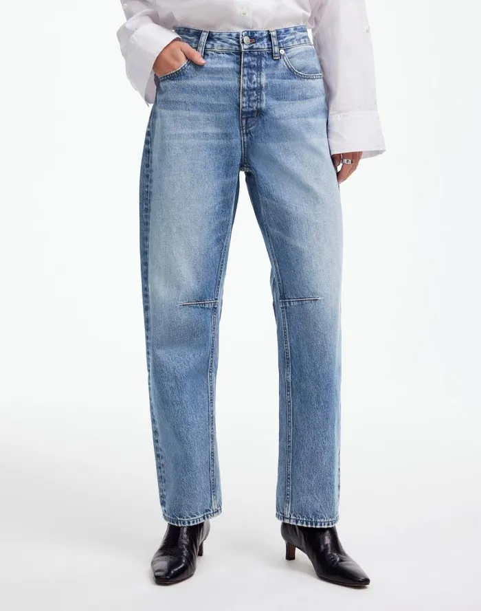 Women The Darted BarrelLeg Jean Dobbins Wash Madewell Jeans